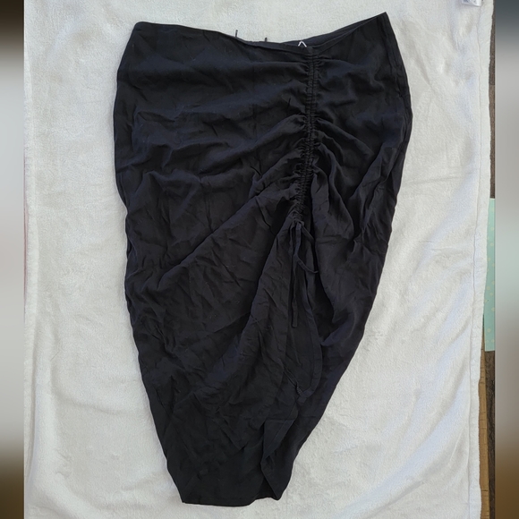 VDM The Label Cinch Stassie Skirt Swim Coverup - Picture 2 of 5